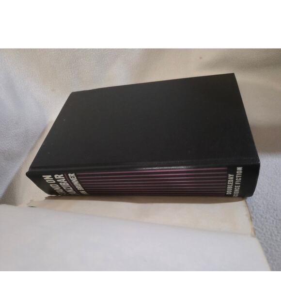 Stand on Zanzibar by John Brunner 1968 Hardcover with Dust Jacket - Picture 4 of 6